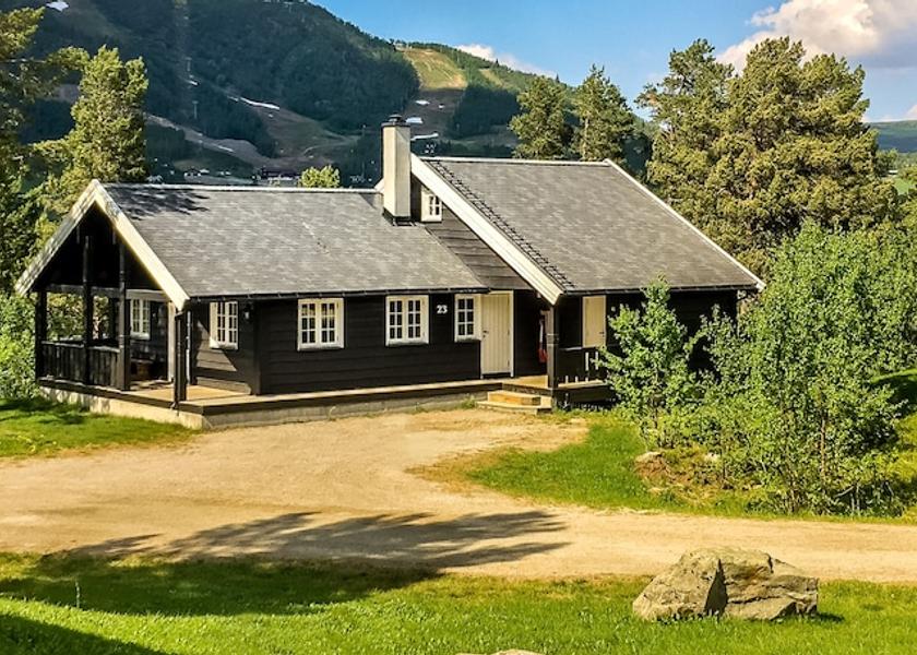 Buskerud Hol Front of property