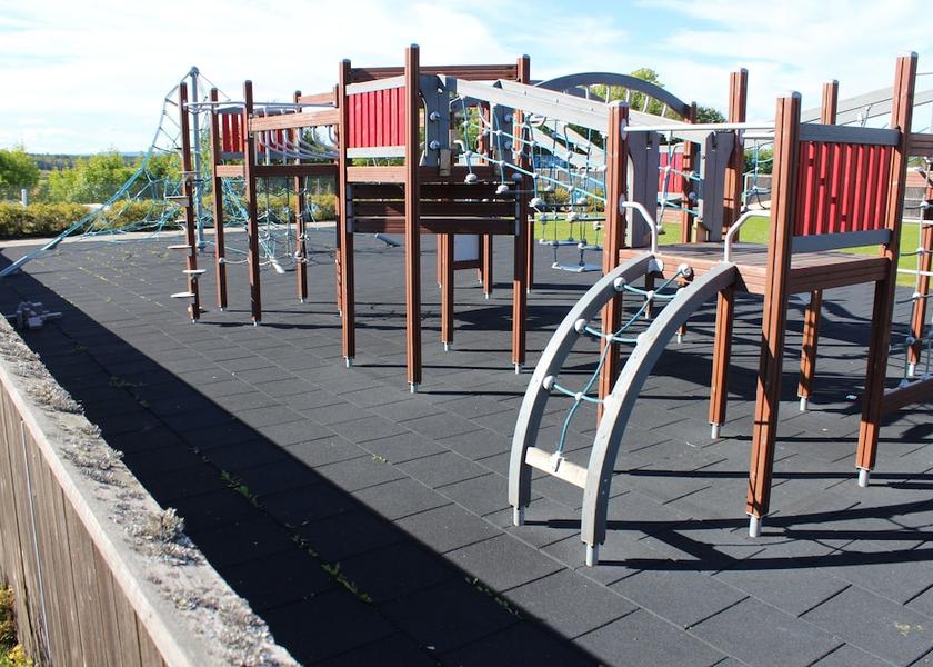 Children's play area - outdoor
