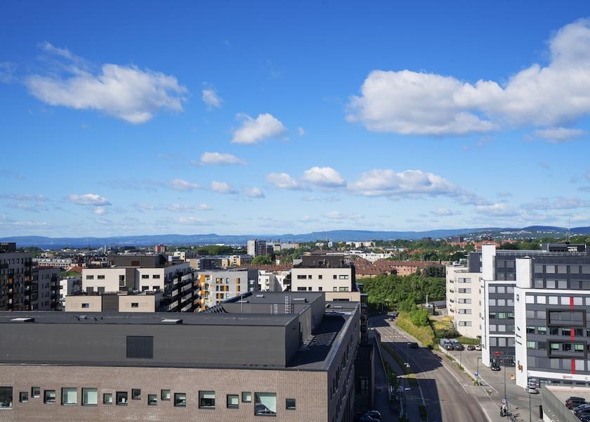  Oslo Exterior Detail