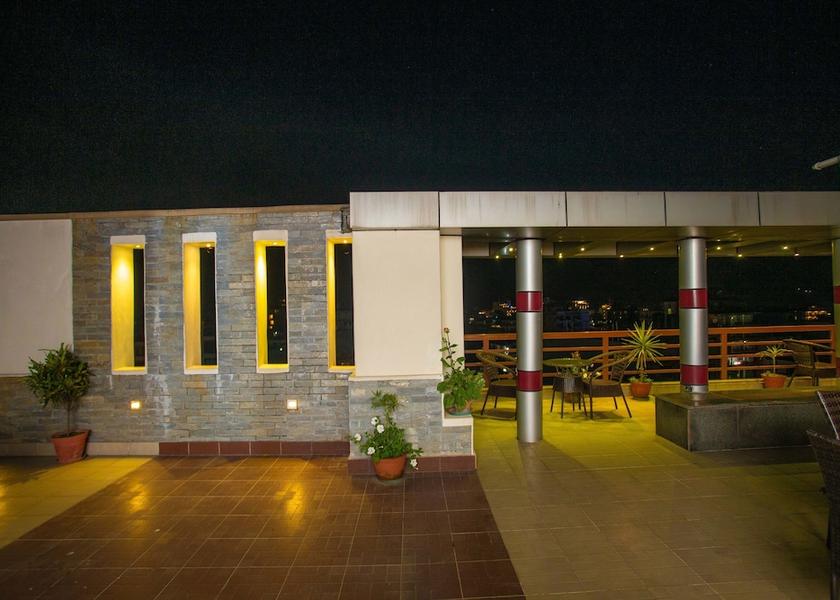Gandaki Pokhara Terrace/patio