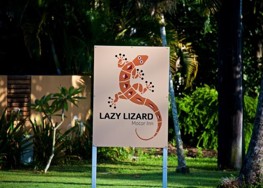 Queensland Port Douglas Entrance