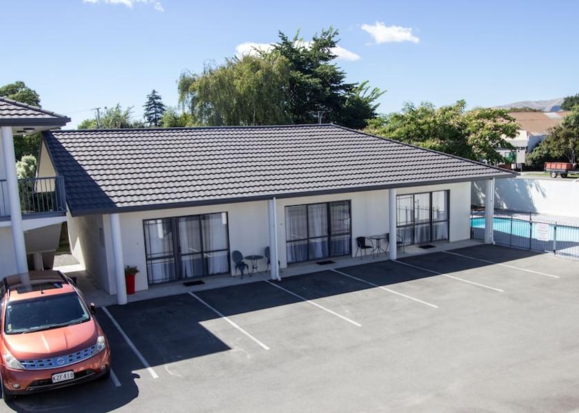  Blenheim Exterior Detail