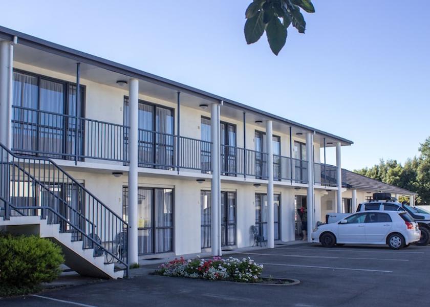  Blenheim Exterior Detail