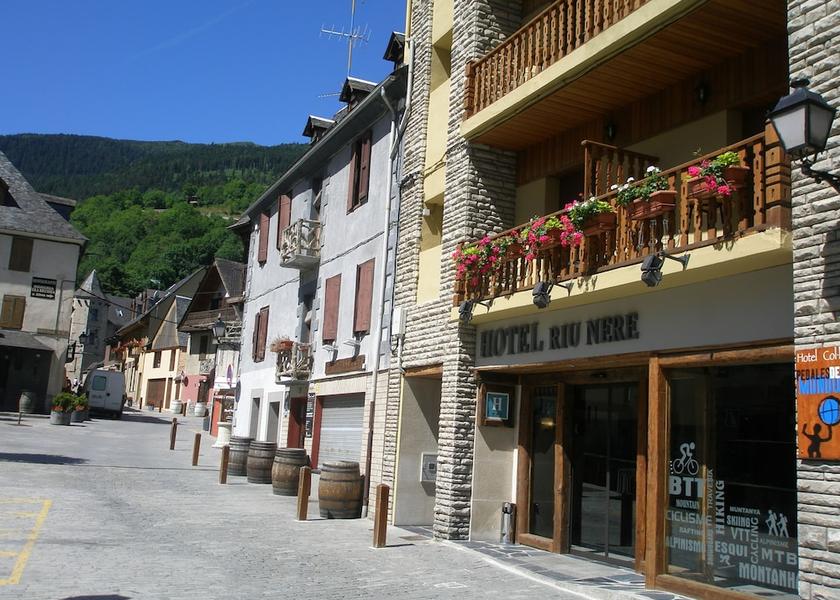 Catalonia Vielha e Mijaran Entrance