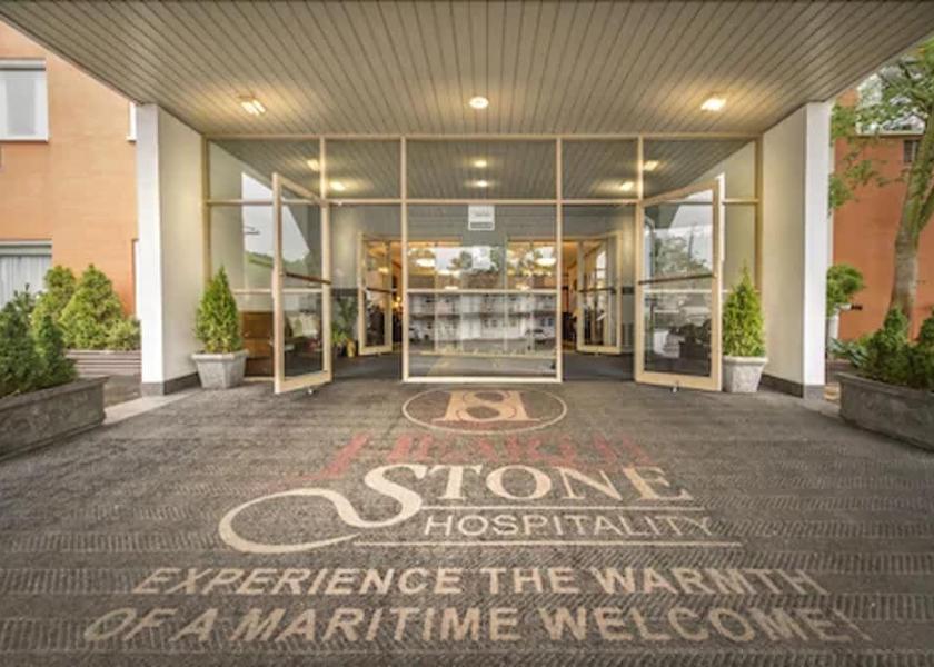 Nova Scotia Dartmouth Exterior Detail