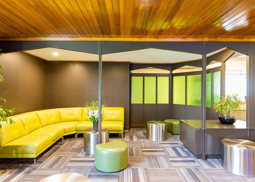 Canterbury Christchurch Lobby sitting area