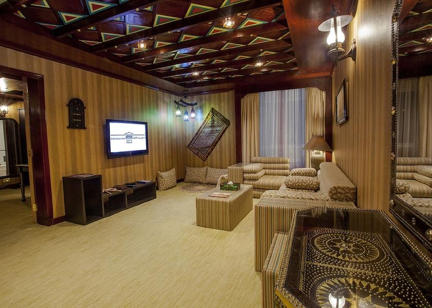  Muscat Room