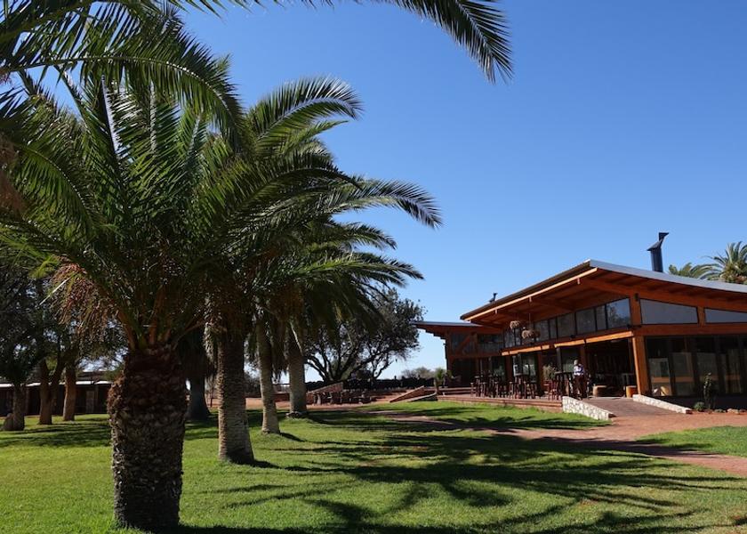  Mariental Exterior Detail