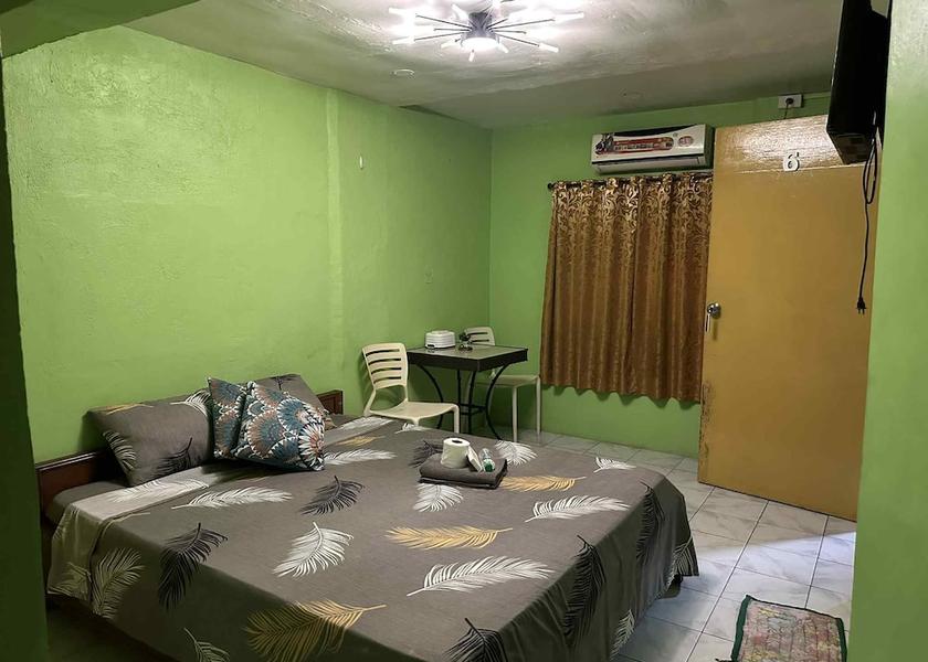 Central Luzon Angeles City Room