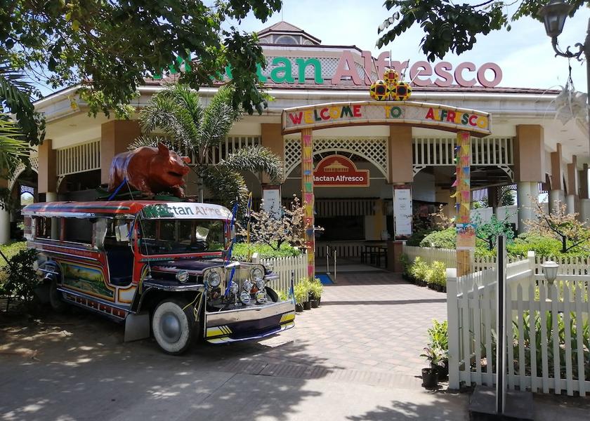 Central Visayas Lapu-Lapu Restaurant