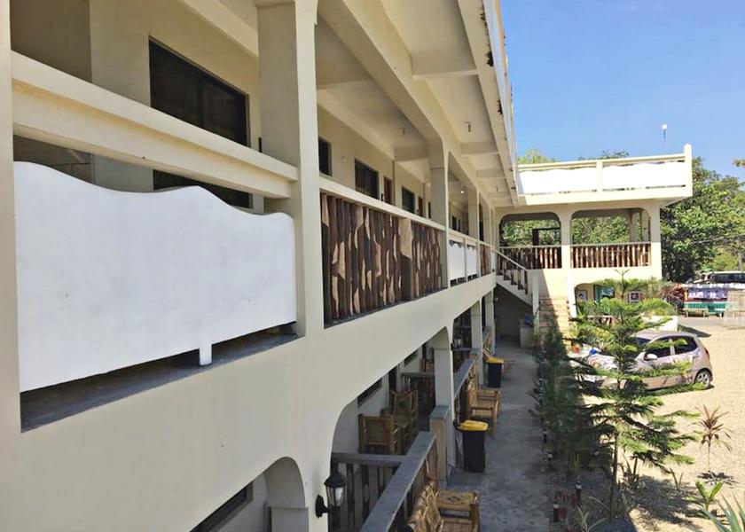 Calabarzon Lian Exterior Detail