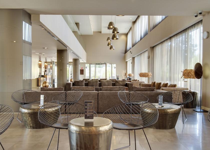 Community of Madrid Alcala de Henares Lobby lounge