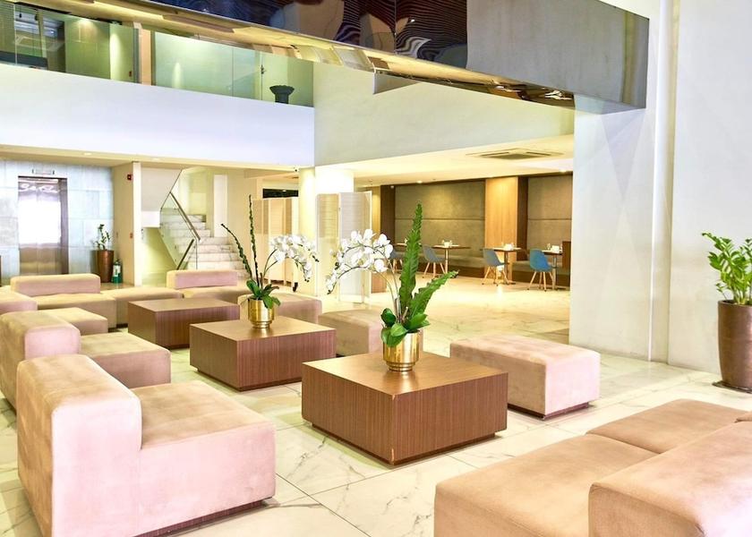  Makati Lobby sitting area