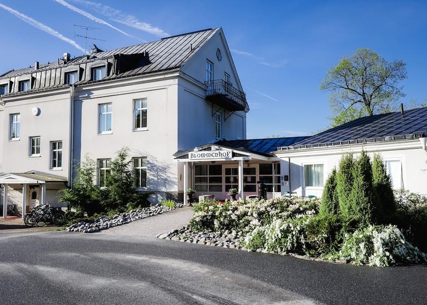Södermanland County Nykoping Front of property