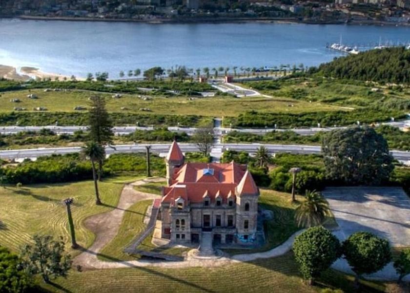 Porto Vila Nova de Gaia Property Grounds