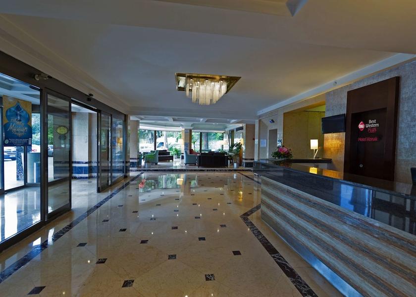 Izmir Izmir Lobby
