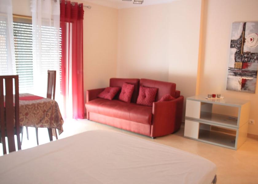 Faro Vila Real Santo Antonio Living Area