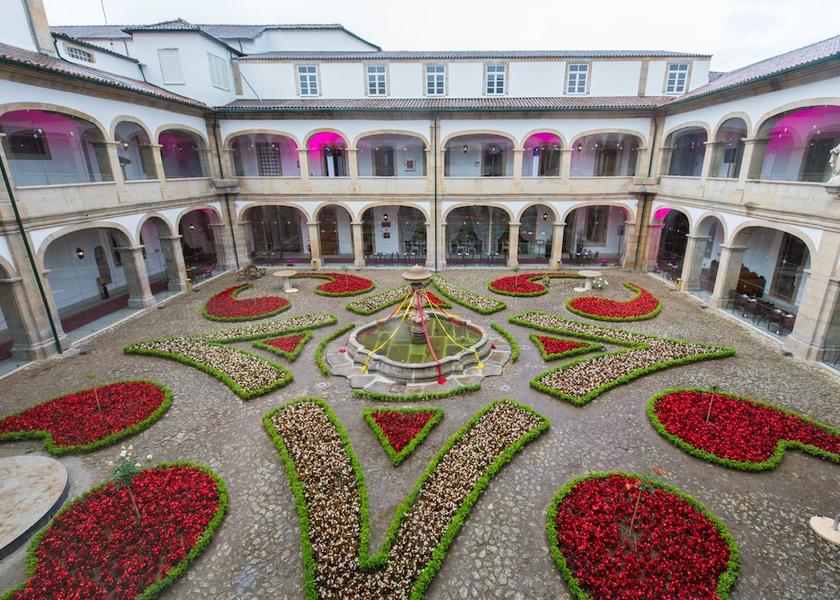 Braga Braga Garden