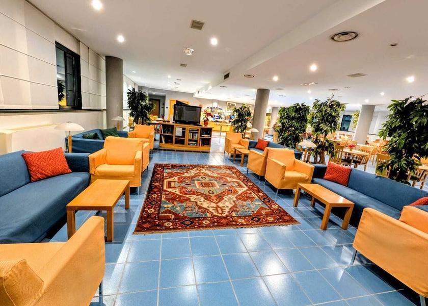 Valle d'Aosta Pollein Lobby sitting area