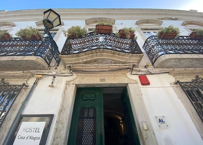 Faro Faro Exterior detail