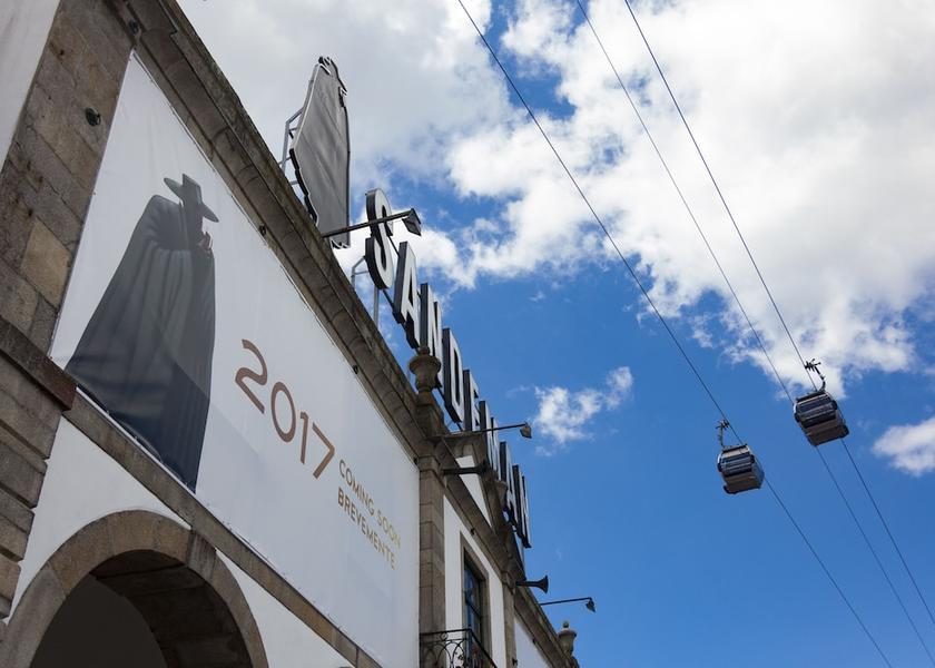 Norte Vila Nova de Gaia Facade