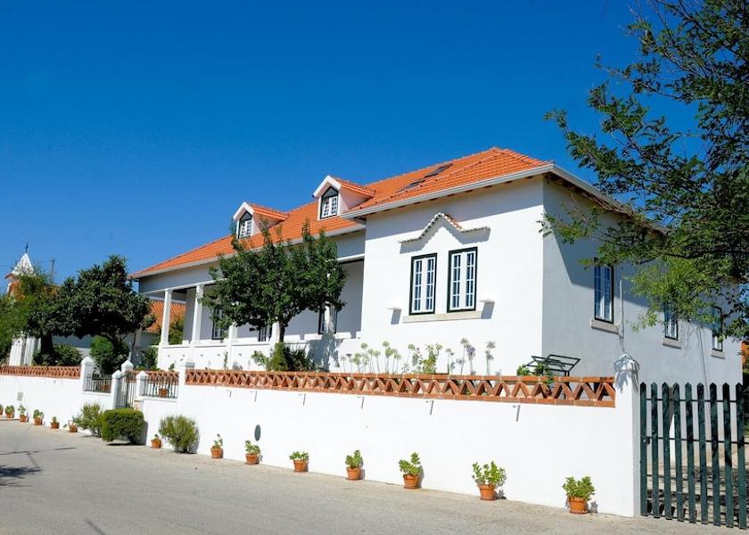 Santarém Torres Novas Exterior