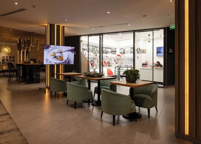  Yerevan Lobby