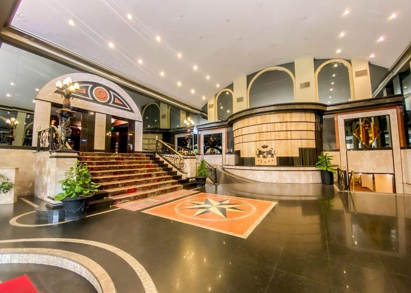  Asuncion Interior Entrance