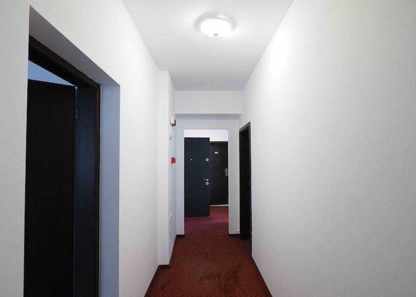 Bucharest Interior Entrance