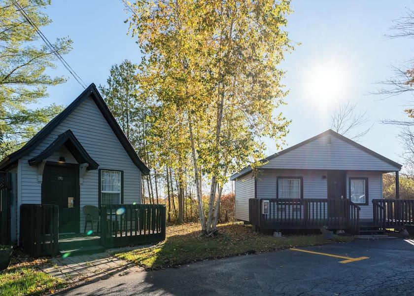 Ontario Gananoque Room
