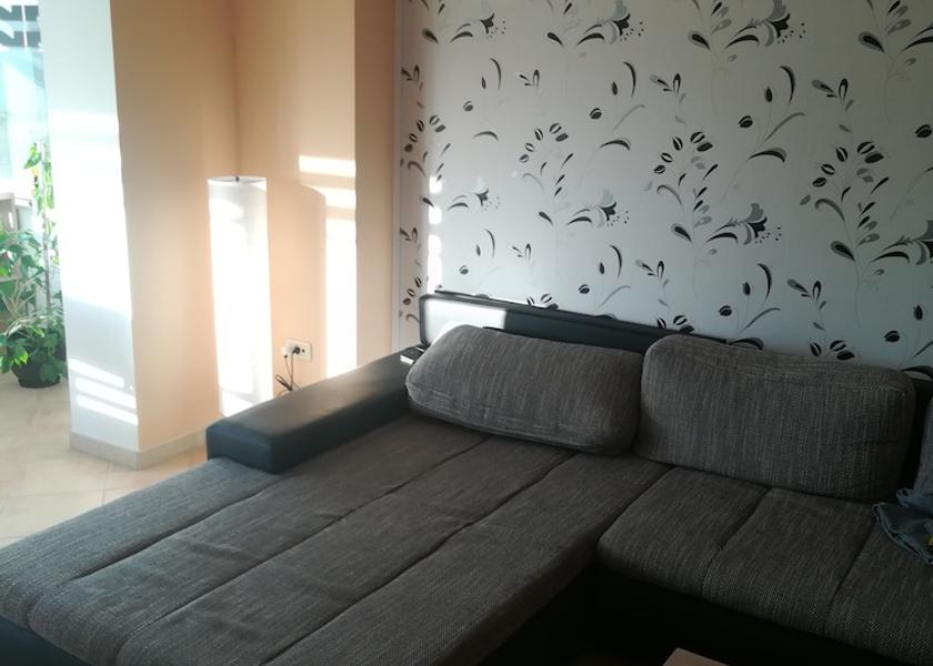  Constanta Living Area