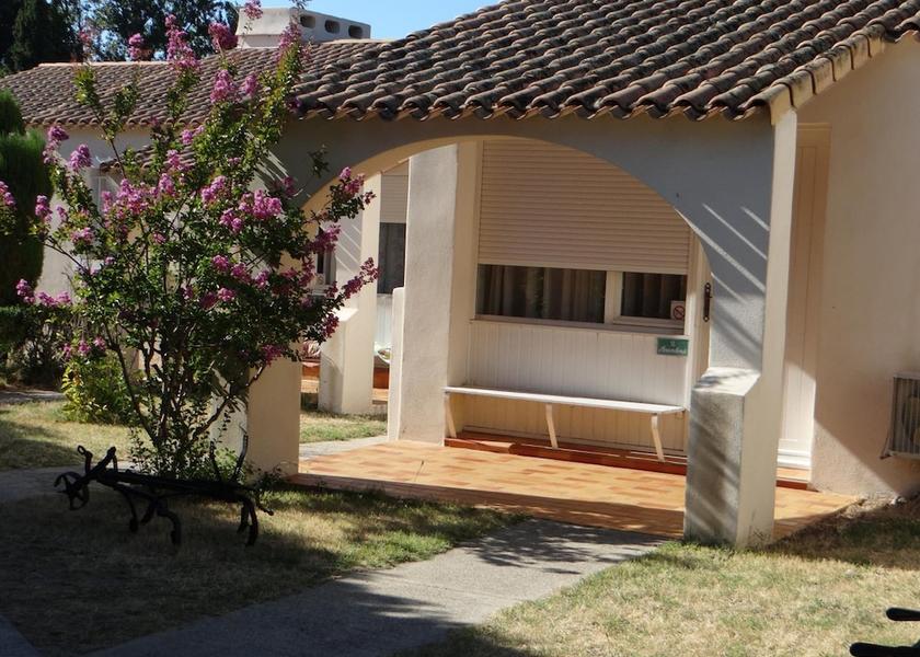 Occitanie Bagnols-sur-Ceze Exterior