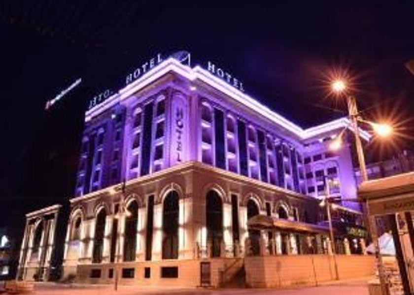 Kosovo Pristina Hotel Exterior