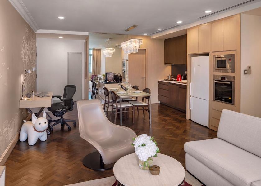  Singapore Living Area