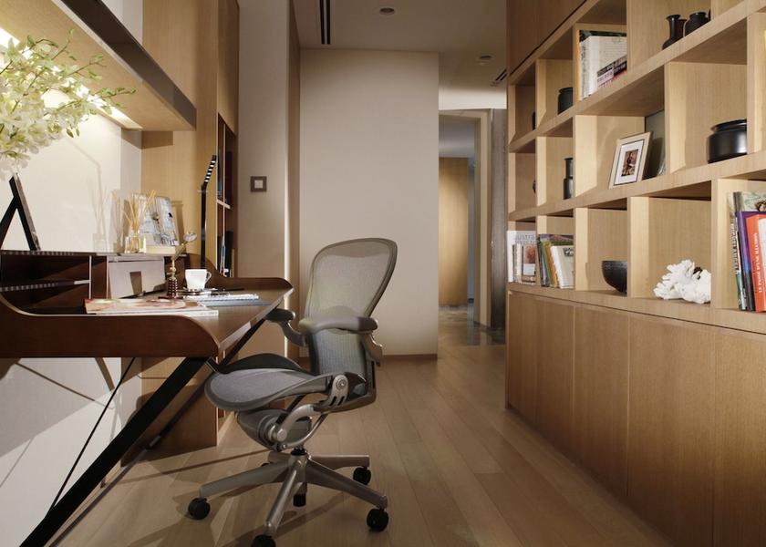  Singapore Room