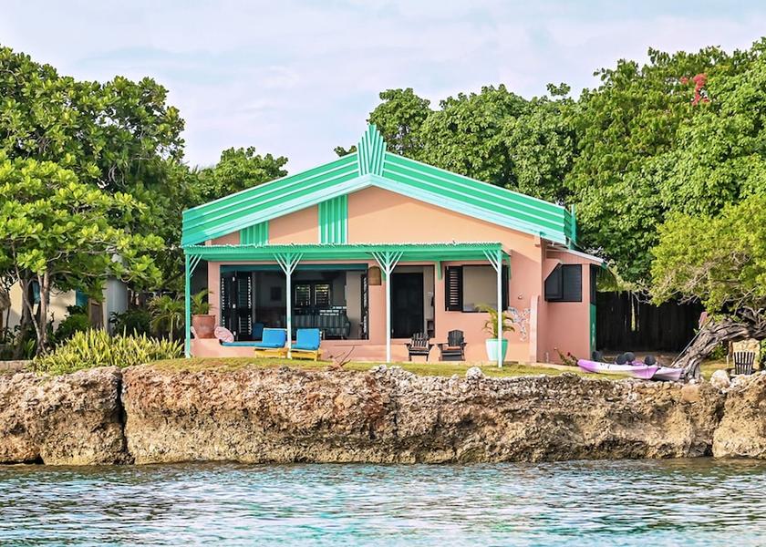 Saint Elizabeth Treasure Beach Room