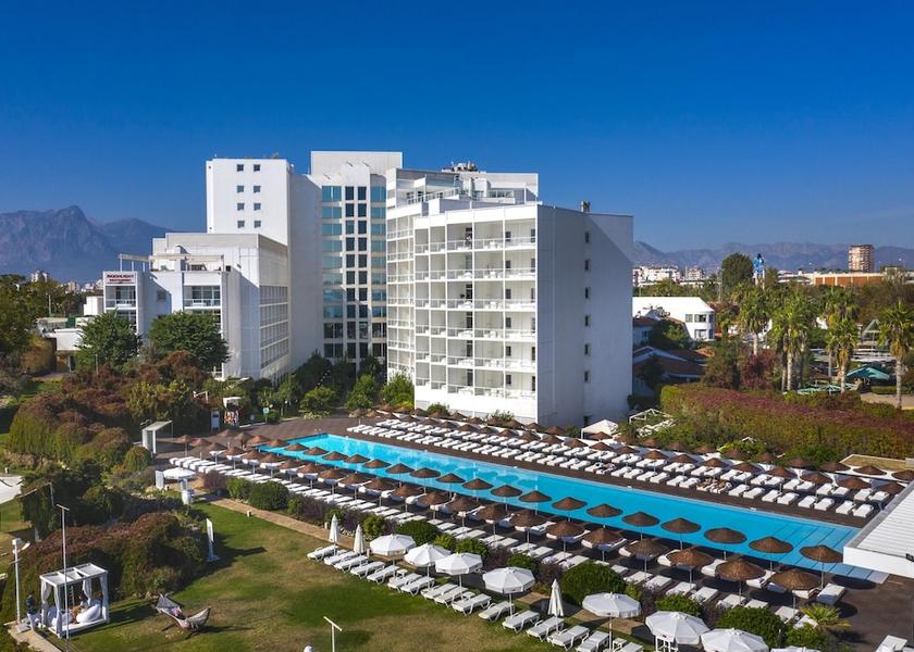  Antalya Exterior Detail