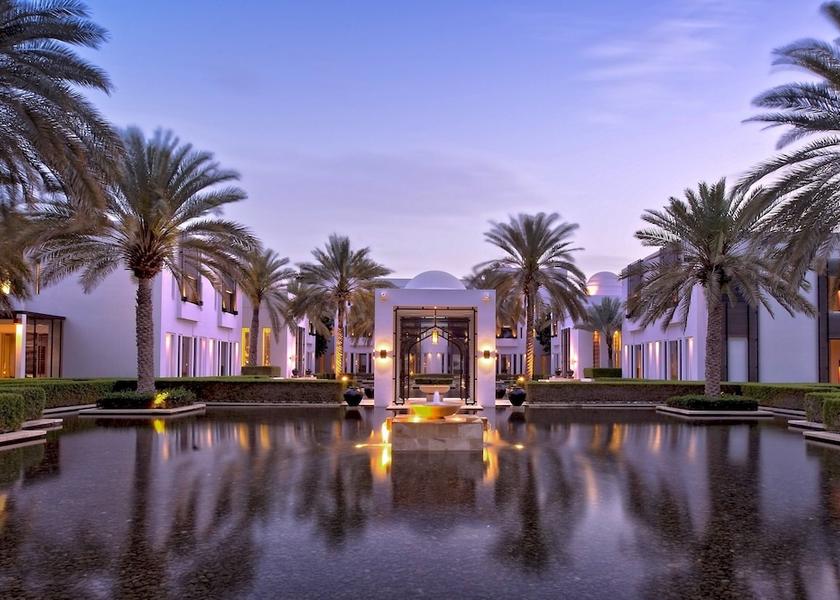  Muscat Exterior Detail