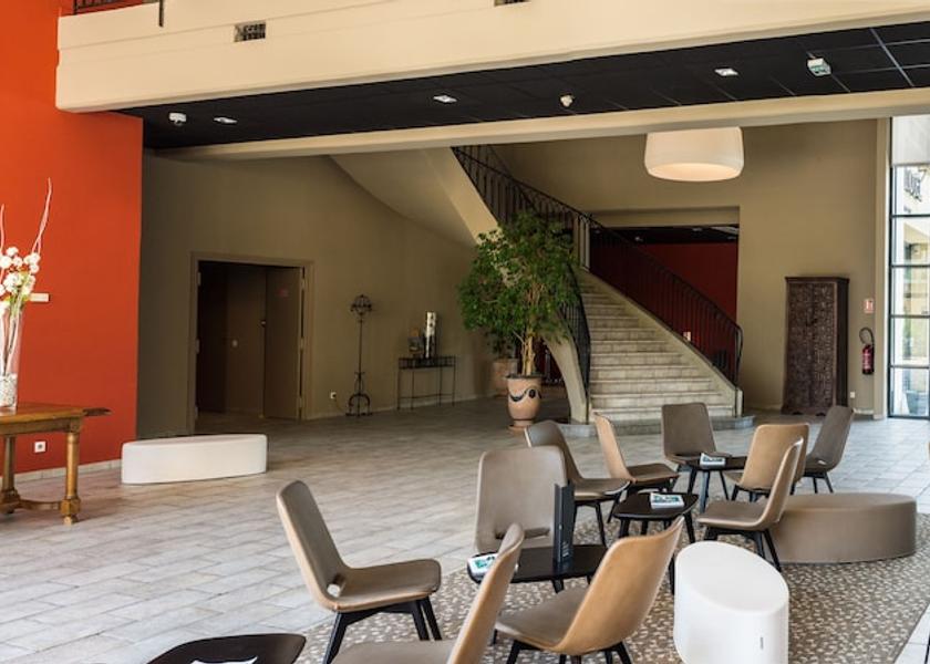 Provence - Alpes - Cote d'Azur Avignon Lobby