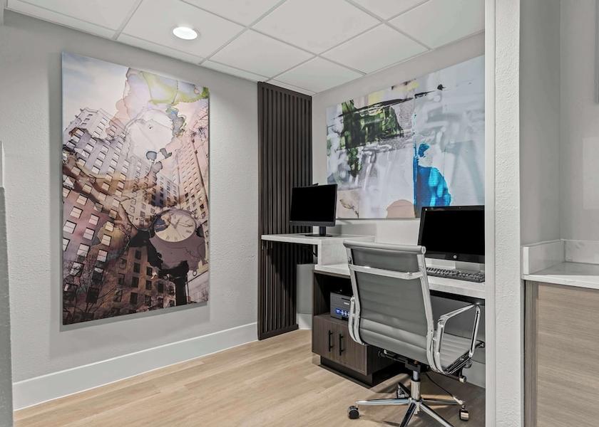 North Carolina Charlotte Business Centre
