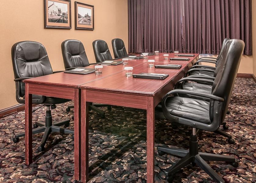 Alabama Oneonta Meeting Room