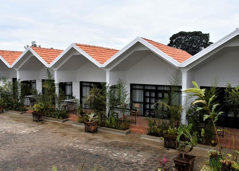  Ruhengeri Exterior Detail