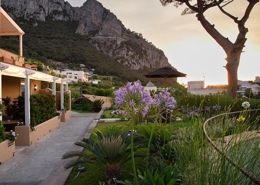 Campania Capri Exterior Detail