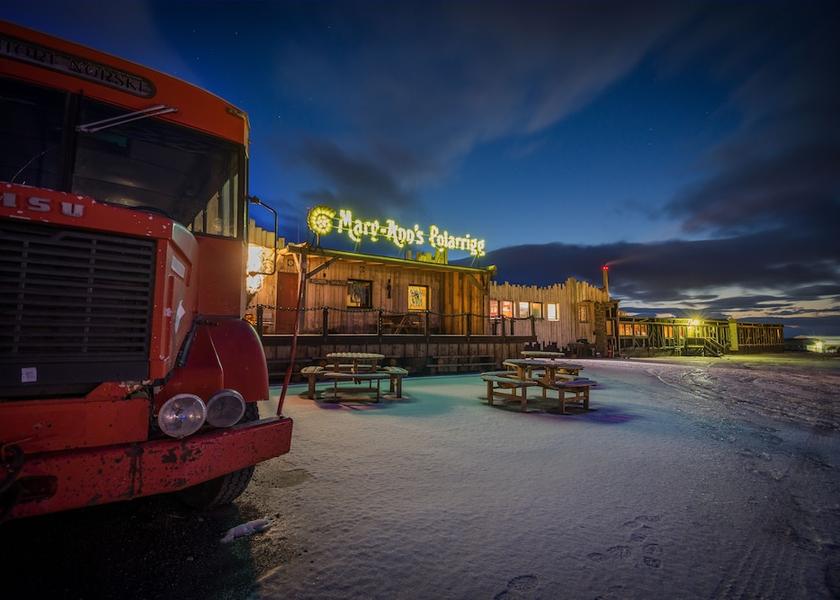  Longyearbyen Facade