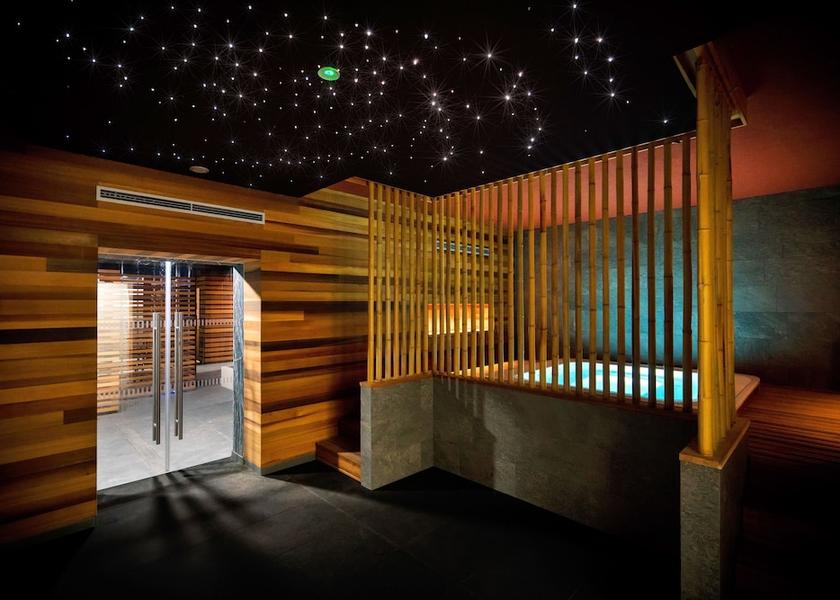  Tatranska Lomnica Spa