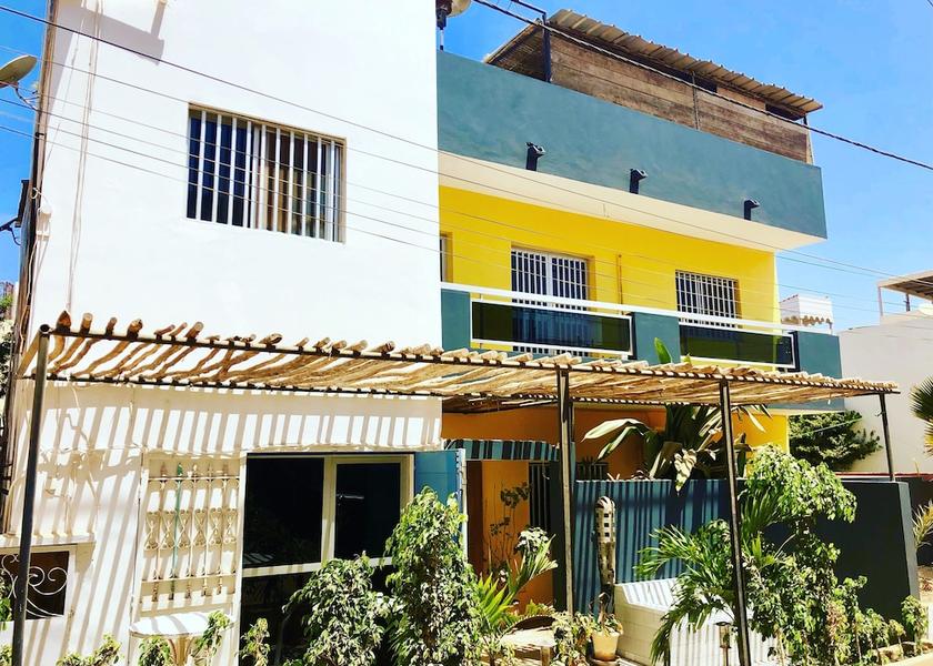  Dakar Facade