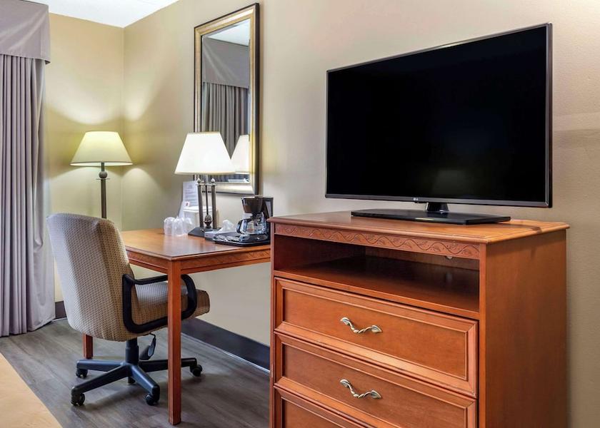 North Carolina Southern Pines Room
