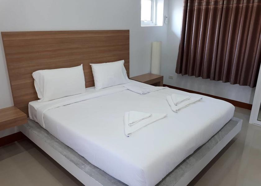 Nakhon Si Thammarat Province Lan Saka Room