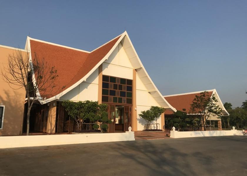 Sukhothai Sawankhalok Exterior detail