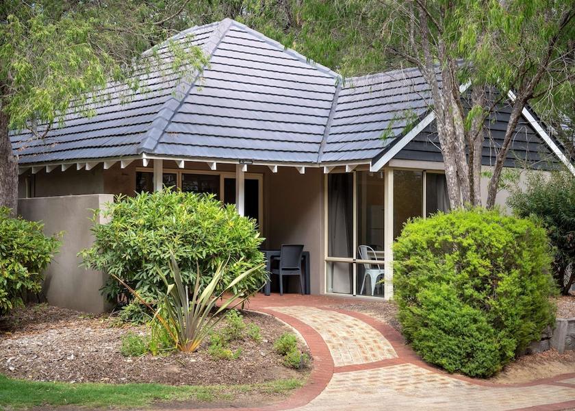 Western Australia Busselton Room